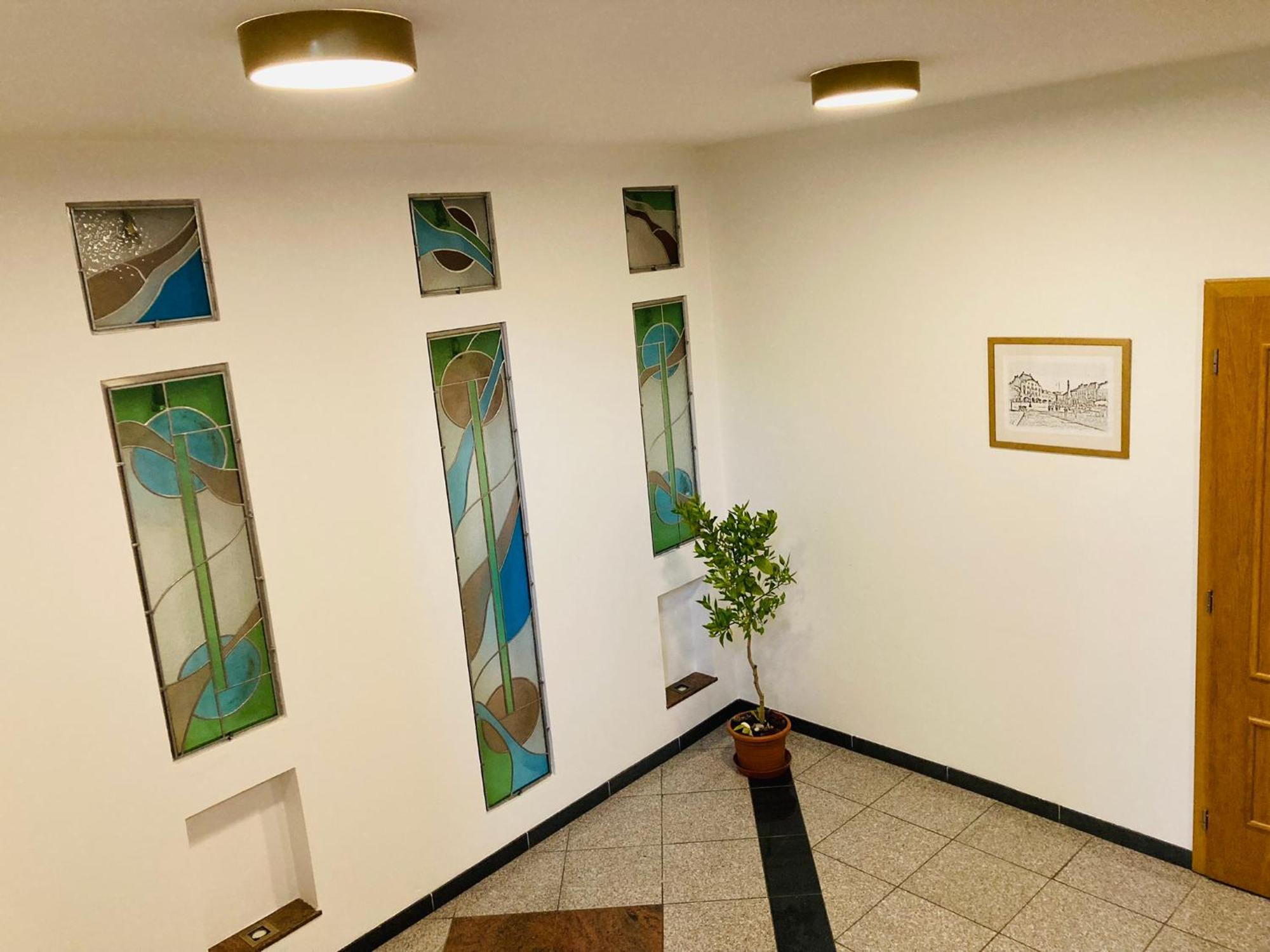 Penzion Hotelu Central Двур-Кралове-над-Лабем Екстер'єр фото